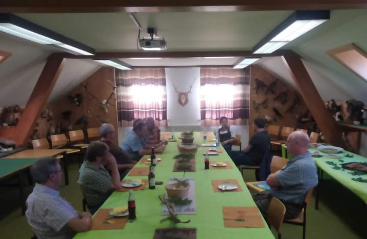 Essen bei Besuch Dr. Hopp