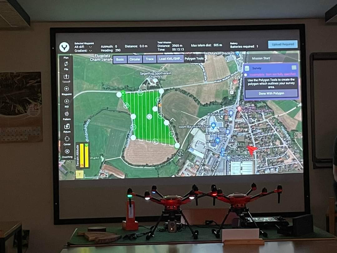 Drohnen und Übersichtsplan